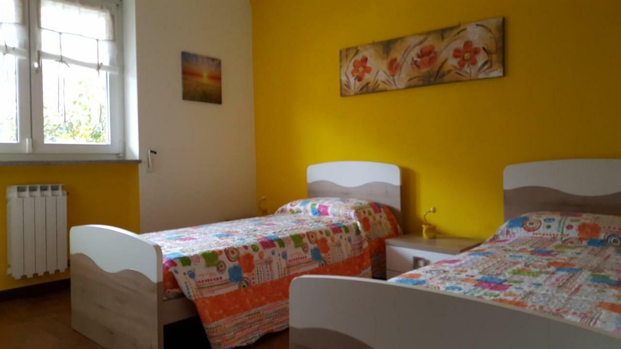 La Betulla Appartamento Confortevole Wifi E Parking Free Aosta Exterior foto